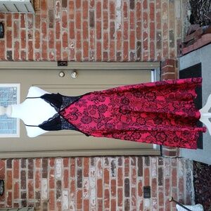 In Bloom by Jonquil Black Lace Floral Satin Maxi Slip Chemise Dress Size S 90s